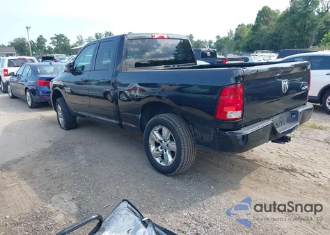 2018 Ram 1500 Express 4X4 6'4 Box из США, поврежденный, VIN 1C6RR7FG4JS328528